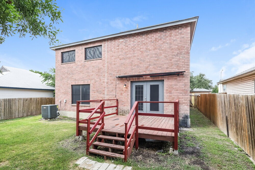 Building Photo - 8151 Cheryl Meadow Dr