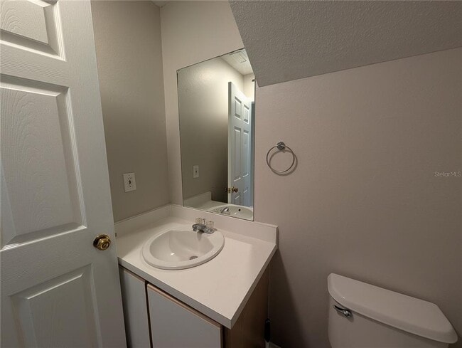 Building Photo - 414 Kensington Lake Cir