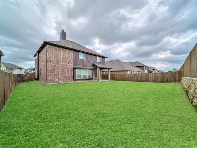 Building Photo - 2905 Parkwood Cir