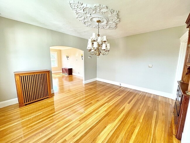 Building Photo - 15 Puritan Rd