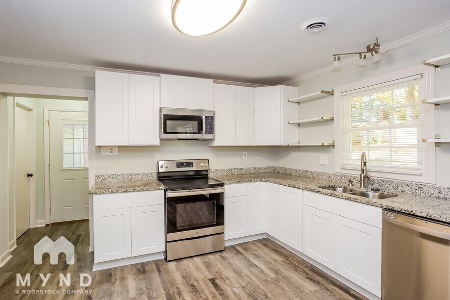 Building Photo - 128 Brierwood Rd