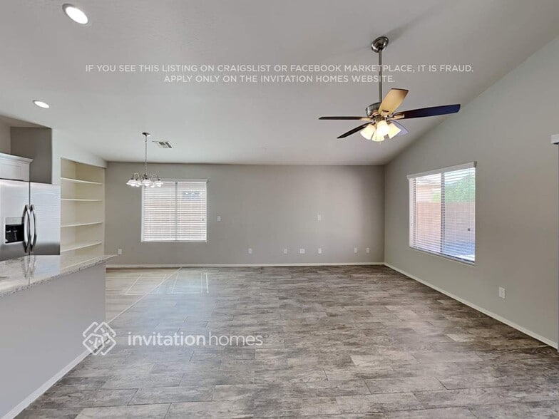 Building Photo - 41619 W Corvalis Ln