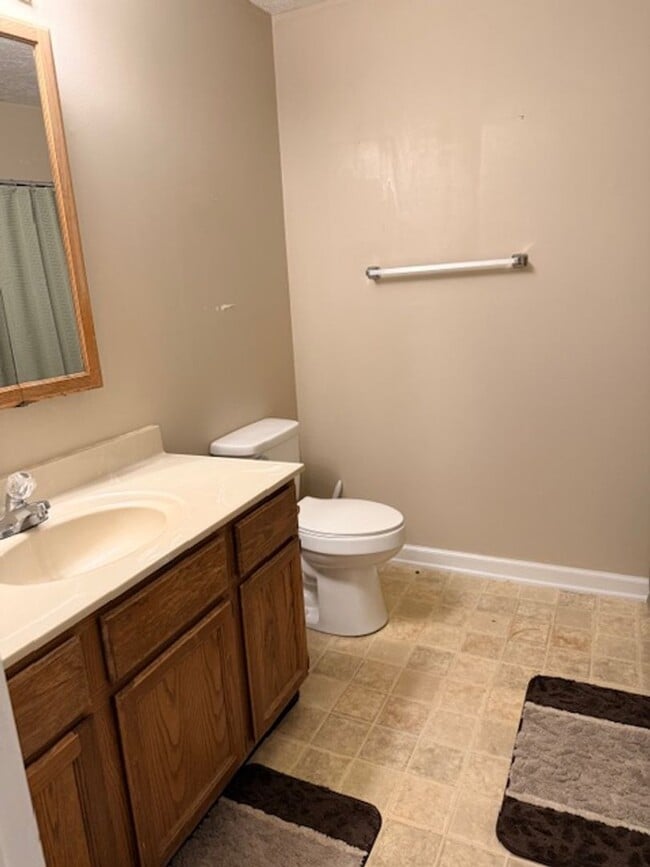 Building Photo - Maryville 37803 - 3 bedroom condo with bonus room - Call Troy Adams (865) 233-6949