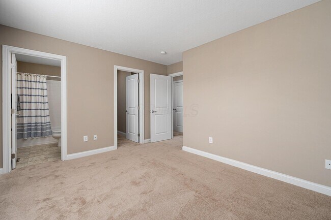 Building Photo - 6188 Brassie Ave