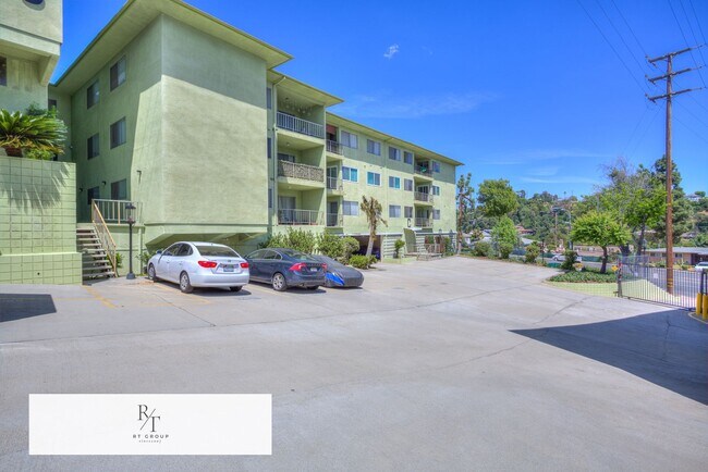 Building Photo - Spacious 2-Bedroom, 2-Bathroom Unit in Prime Monterey Park