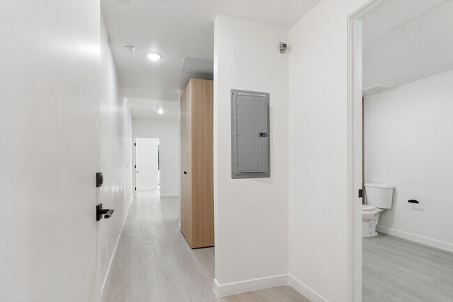 Building Photo - BRAND NEW CONSTRUCTION - Move-In Special 8...