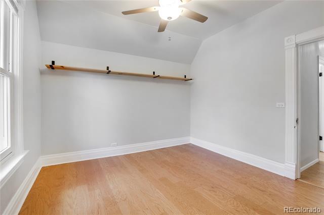 Building Photo - 1136 N Washington St