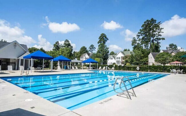 Building Photo - 5908 Solitude Way