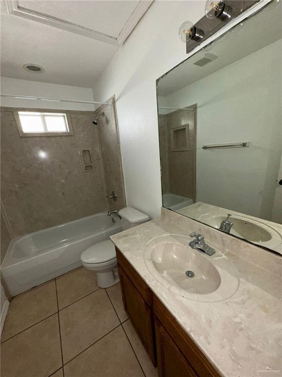 Building Photo - 107 S Ridge Ln