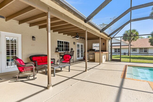 Building Photo - 13724 Doubletree Trail