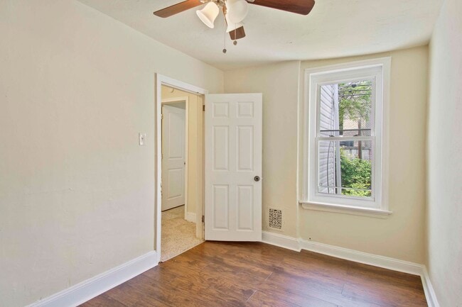Building Photo - Germantown Home Available Now
