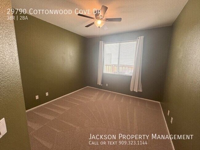 Building Photo - 29790 Cottonwood Cove Dr