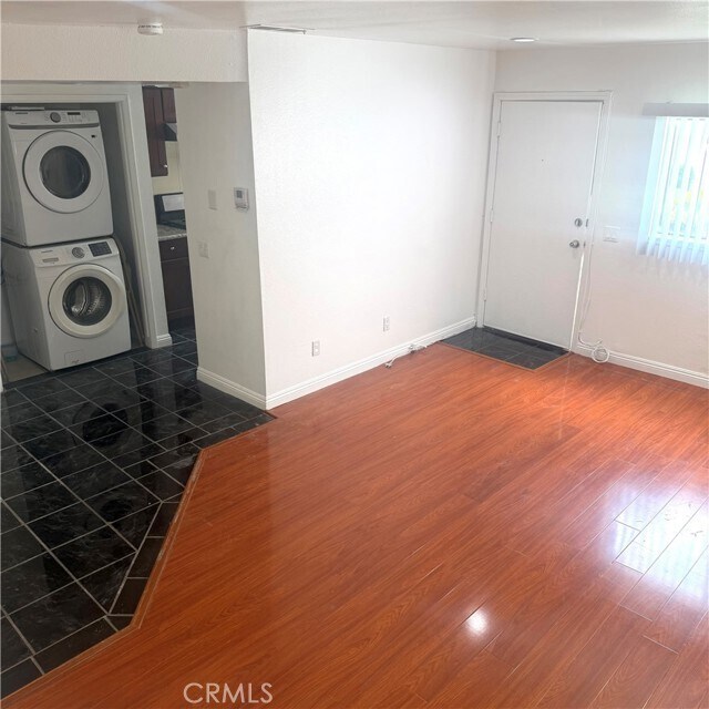 Building Photo - 737 S Donna Beth Ave