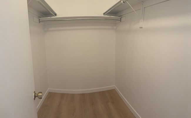Building Photo - 8376 S Upham Way