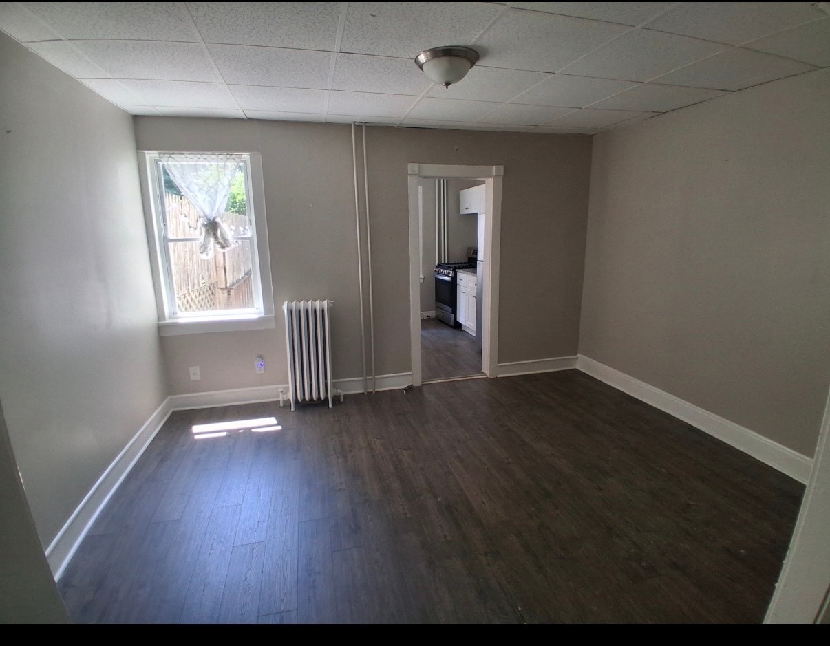 Building Photo - 538 Clifton Ave