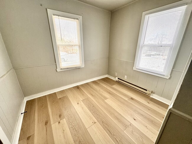 Building Photo - 2325 N Buckeye St