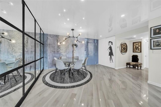 Building Photo - 250 174th St