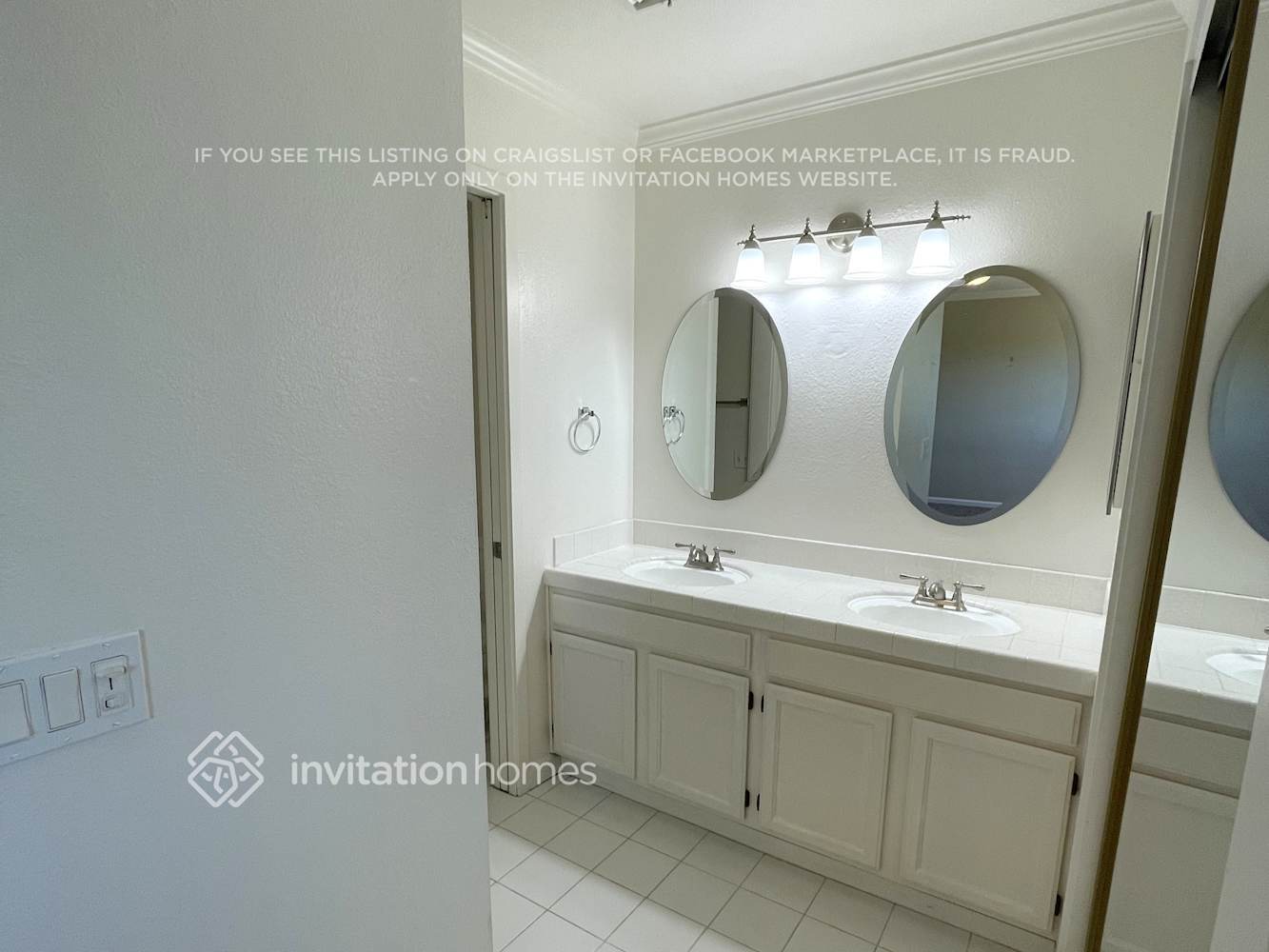 Building Photo - 2828 Tiffany W Way