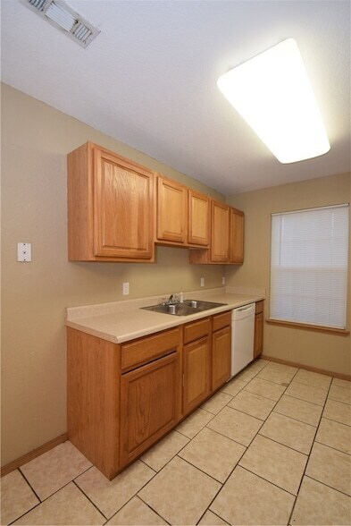 Building Photo - 1154 Homestead Loop