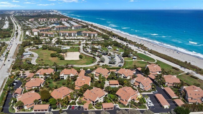 Building Photo - 4161 S US Hwy 1