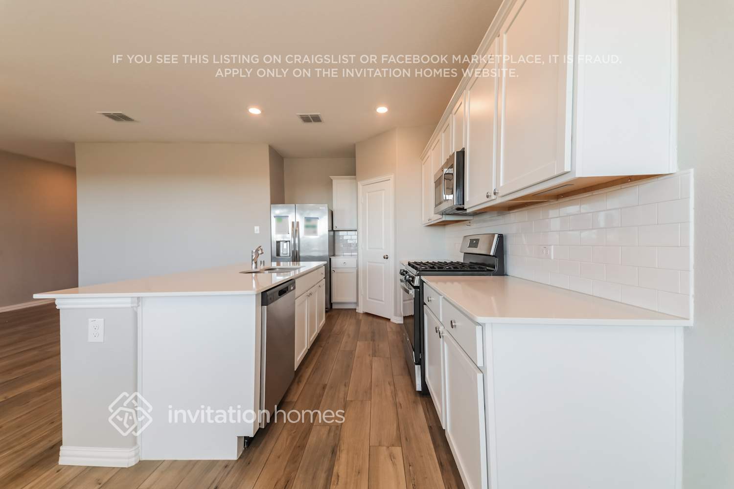 Building Photo - 1237 Sequoia Ln