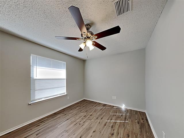Building Photo - 4717 Kristie Dr