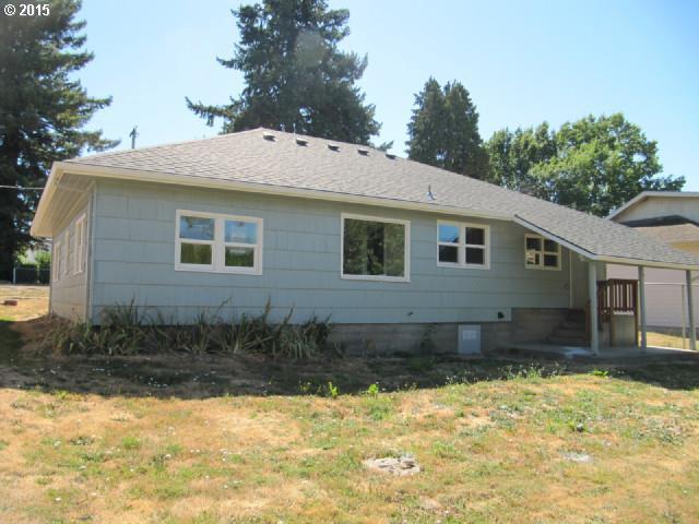 Building Photo - 350 N Maple St
