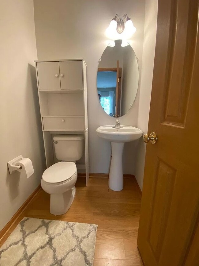 Building Photo - Spacious *2Bed*2Bath townhome Cottage Grove Available 7/1/26!