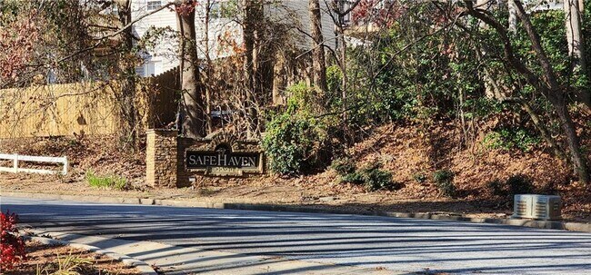 Building Photo - 3825 Jackson Shoals Ct SW