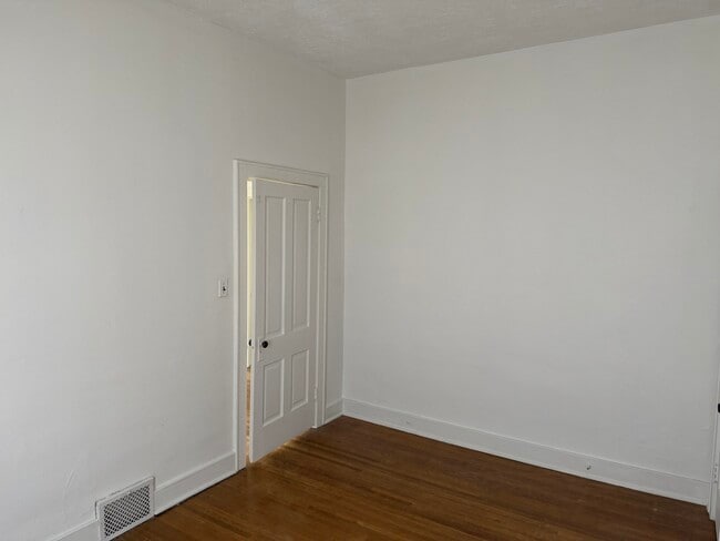 Building Photo - 1264 Liberty St