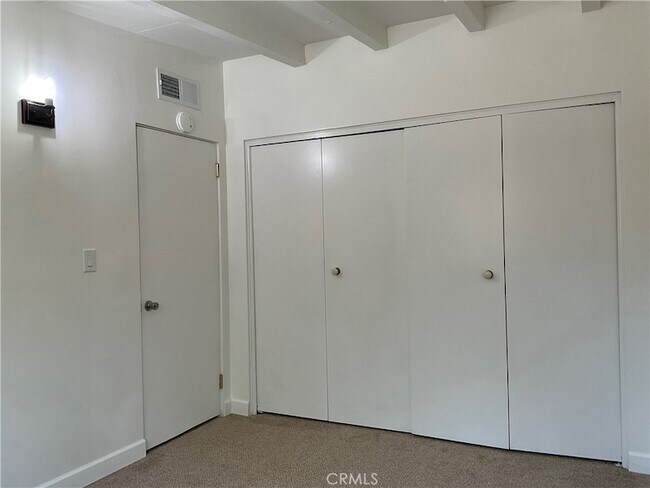 Building Photo - 73165 Tumbleweed Ln