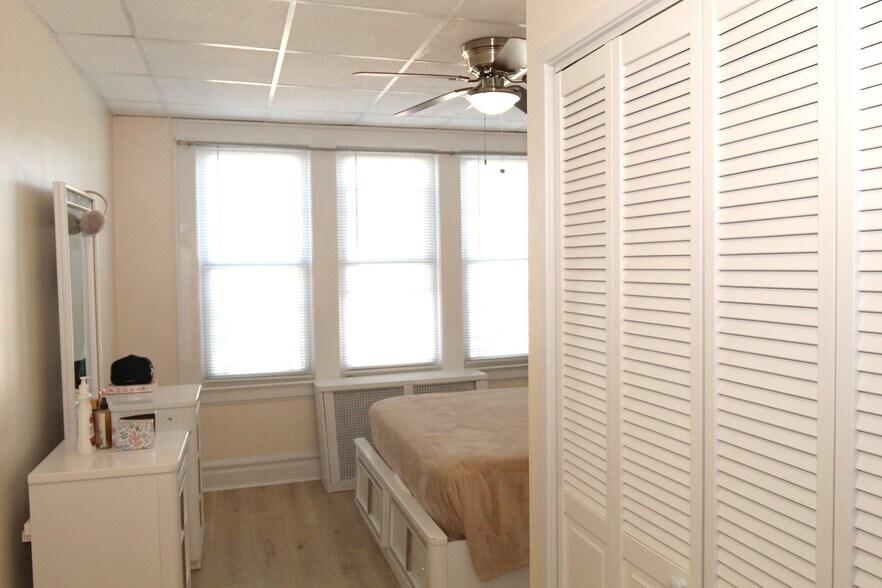 Building Photo - 24 Rutland Ave