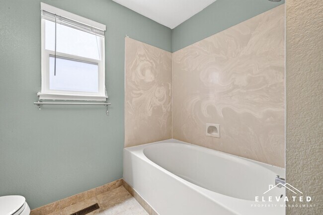 Building Photo - 938 Wood Sorrel Dr
