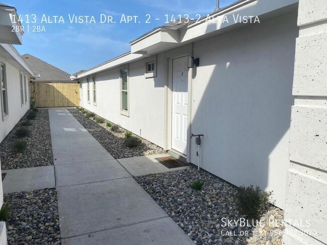 Building Photo - 1413 Alta Vista Dr