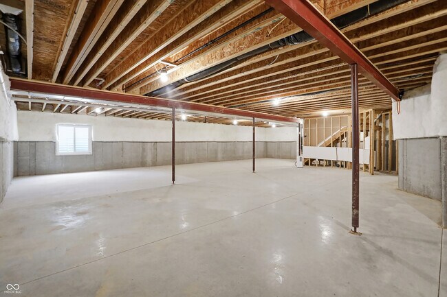 Building Photo - 16067 Loire Valley Dr