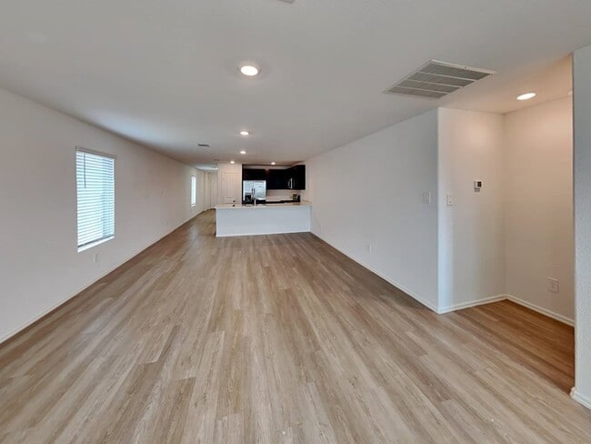 Building Photo - 18819 Charter Elm Dr