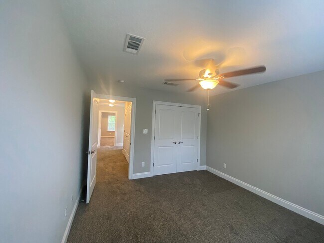 Building Photo - 8461 Laredo St