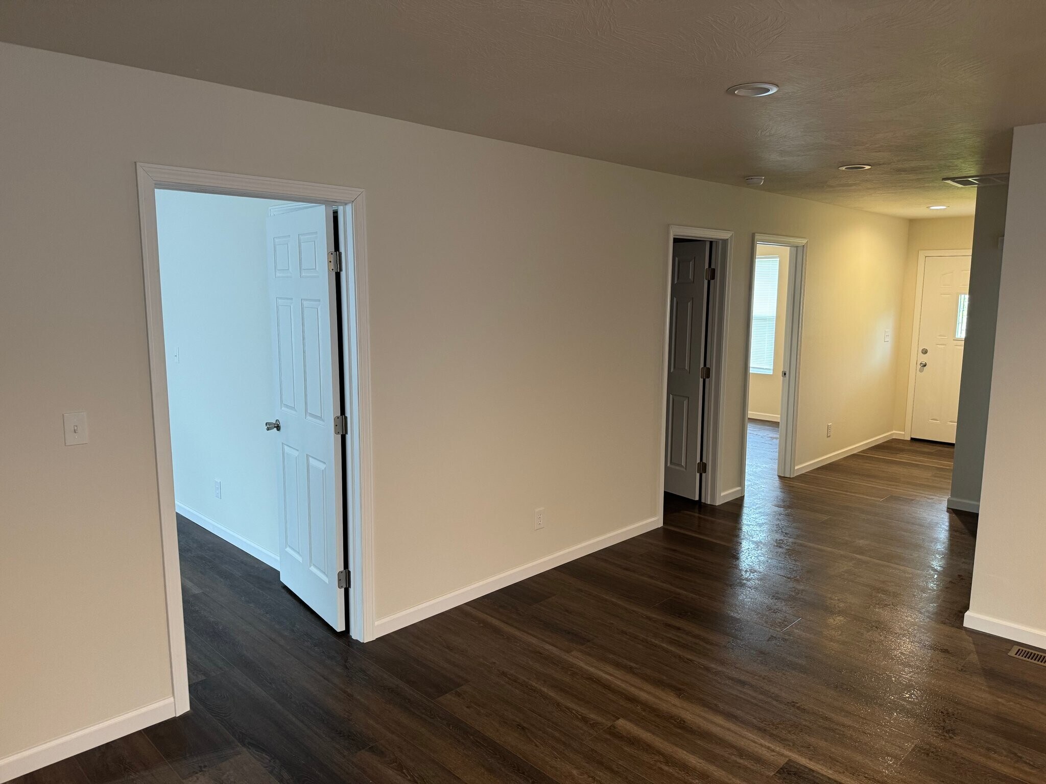 Building Photo - 1845 N Colgate Ave