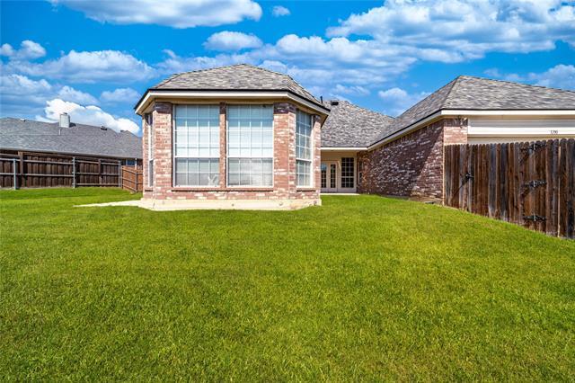 Building Photo - 3200 Heatherbrook Dr