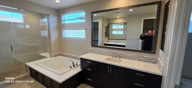 Building Photo - 4S RANCH/ DEL SUR - SAN DIEGO -  Very Nice 4 Bedroom / 4 Bath House.  AVAILABLE NOW!