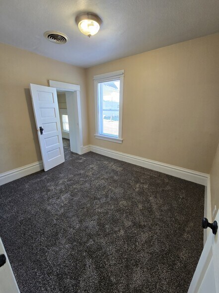 Bedroom 1 - 349 S Dickason Blvd