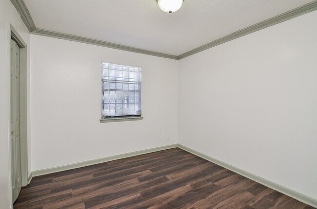 Building Photo - 11517 Bannister Ln