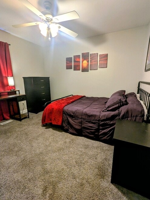 Building Photo - 524 Rothwood Ave