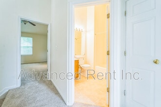 Building Photo - 8942 Quail Run Dr