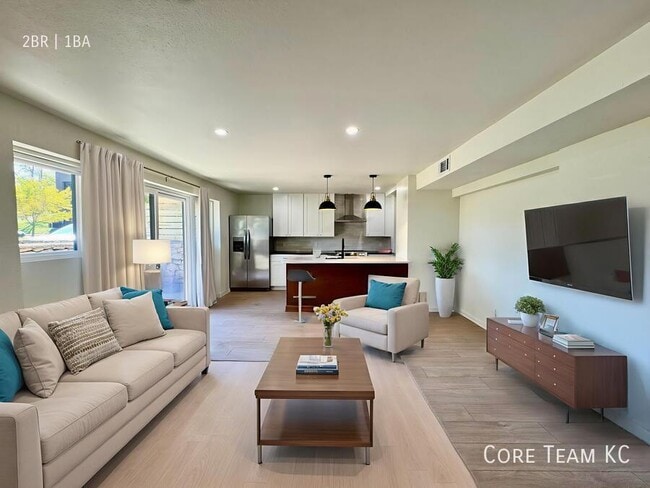 Primary Photo - 4203 SW Trafficway