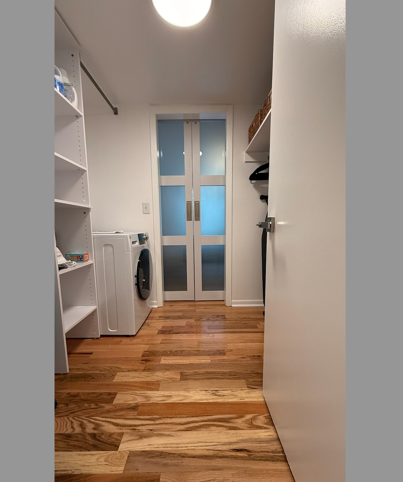 Walk-In/Walk-Through Closet - 515 Basswood Ave