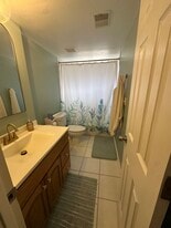 Building Photo - 4710 W 108th Pl