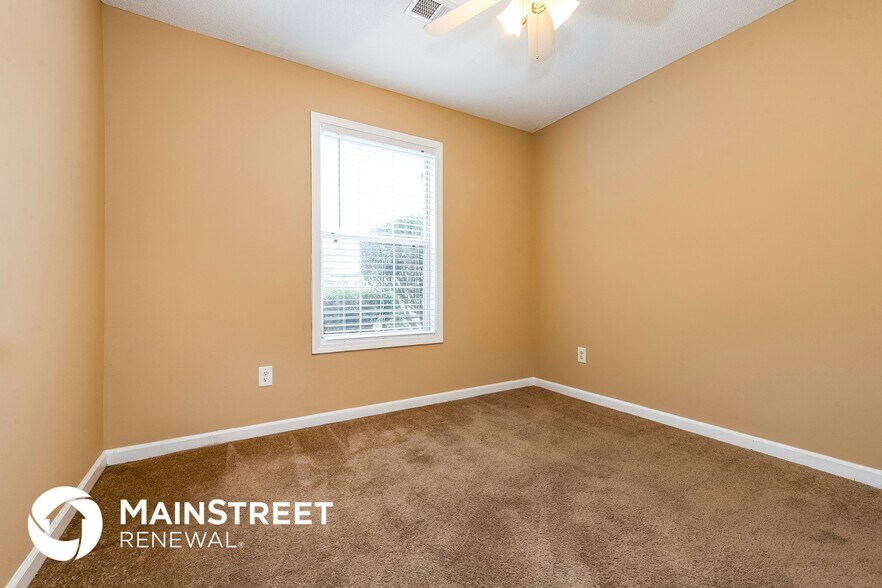 Building Photo - 10903 Thrasher Rd