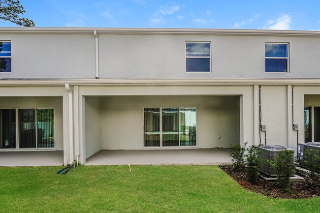 Building Photo - 68 Grande Rd