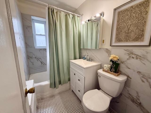 Building Photo - 210 Woodcliff Ave